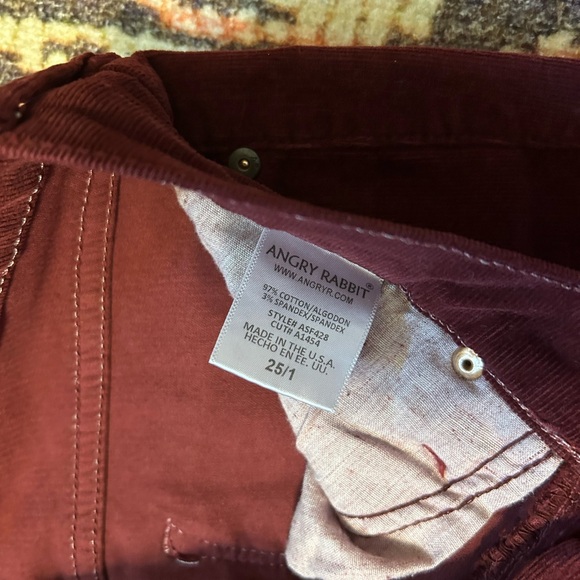Angry Rabbit corduroy jeans! flare/wide leg! Size 25. Color is maroon/burgundy! - Picture 4 of 4